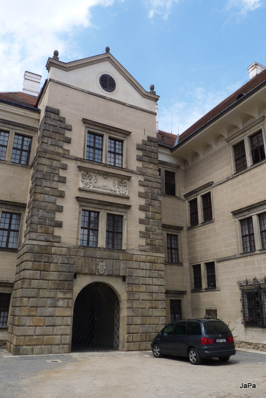 P1070444